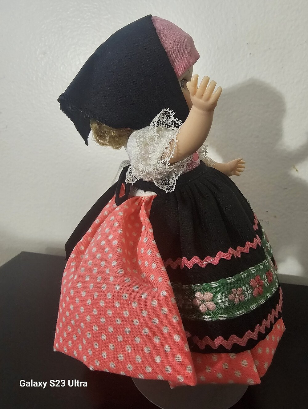 YUGOSLAVIA DOLL - Picture 5 of 14